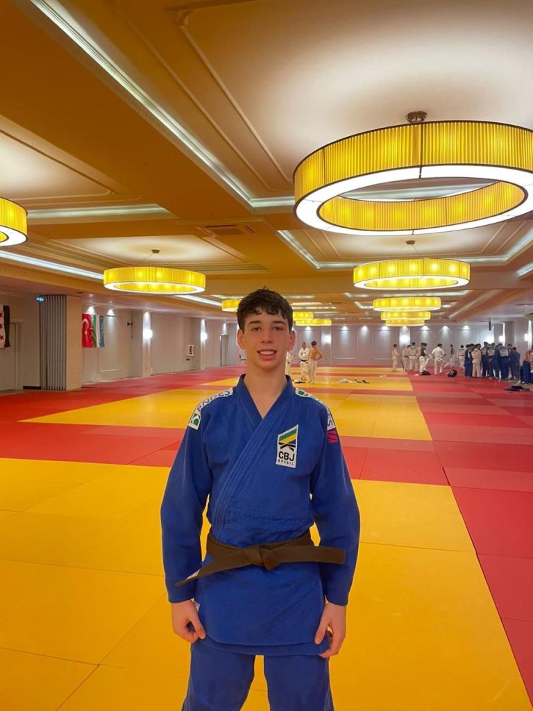 Praia Clube - Liam Goulart coloca o Praia Clube entre os destaques da European Cup