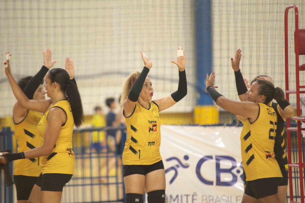 Praia Clube - 4ª Copa Master de Voleibol