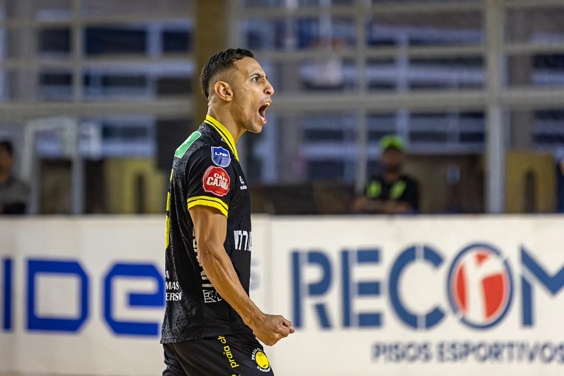 Praia Clube - Praia Clube e ACBF empatam em 4 a 4 em confronto equilibrado pela LNF Cresol 2026